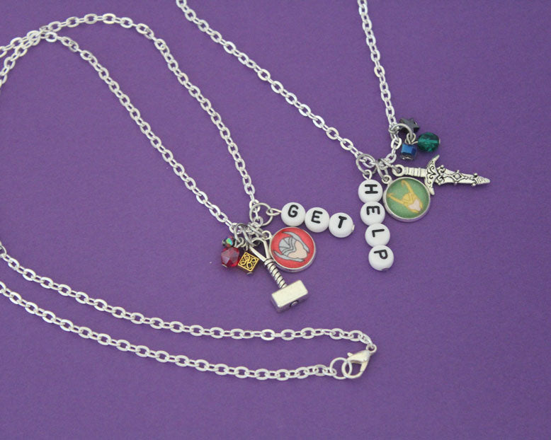 Get Help Friendship Necklace Set